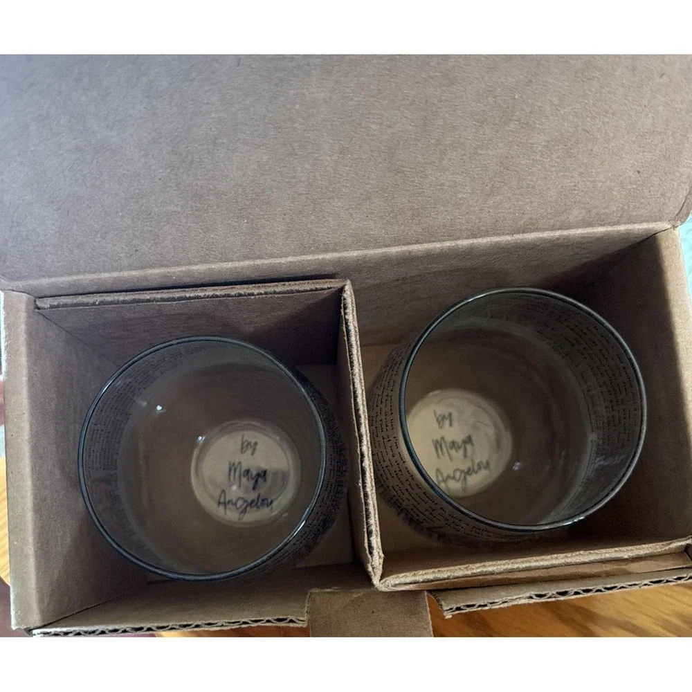 Maya Angelou Phenomenal Woman Stemless Wine Glass Set of 2 Gold Script Poem USA‎